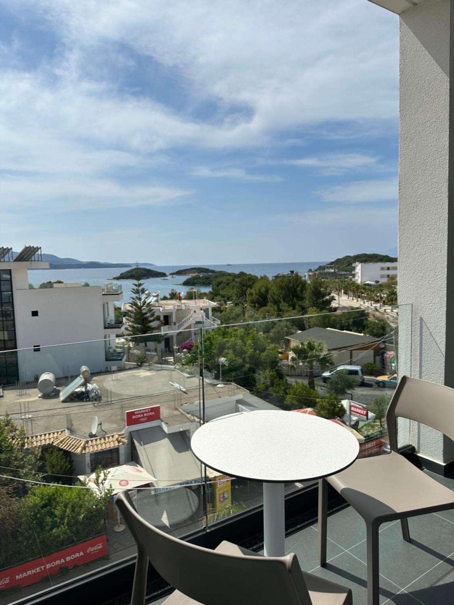 Colosseum Hotel Ksamil Esterno foto